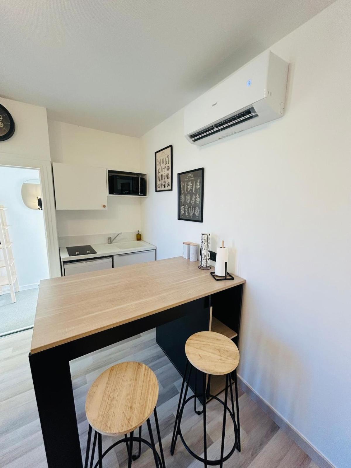 Appartement Charmant Proche Gare Тур Екстер'єр фото